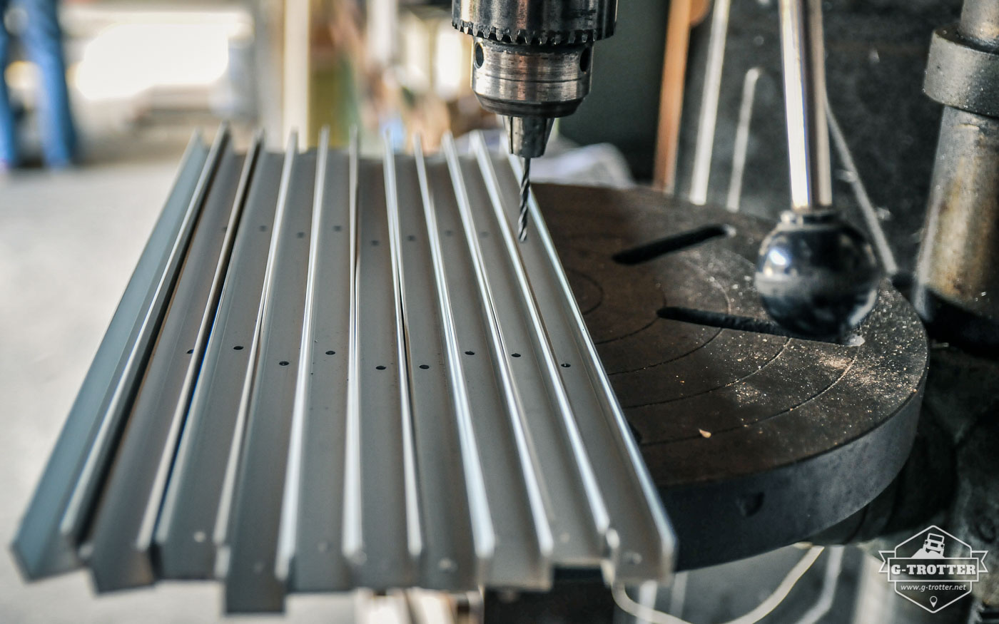 Numberous holes were drilled into the aluminium u-profiles. 