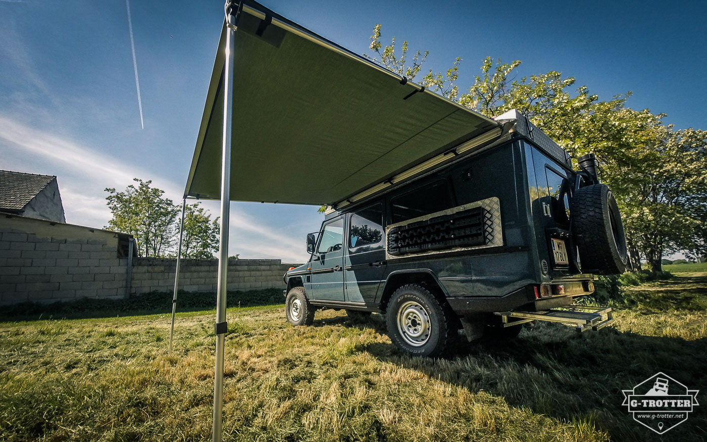 The set up of the awning is blindingly easy. 