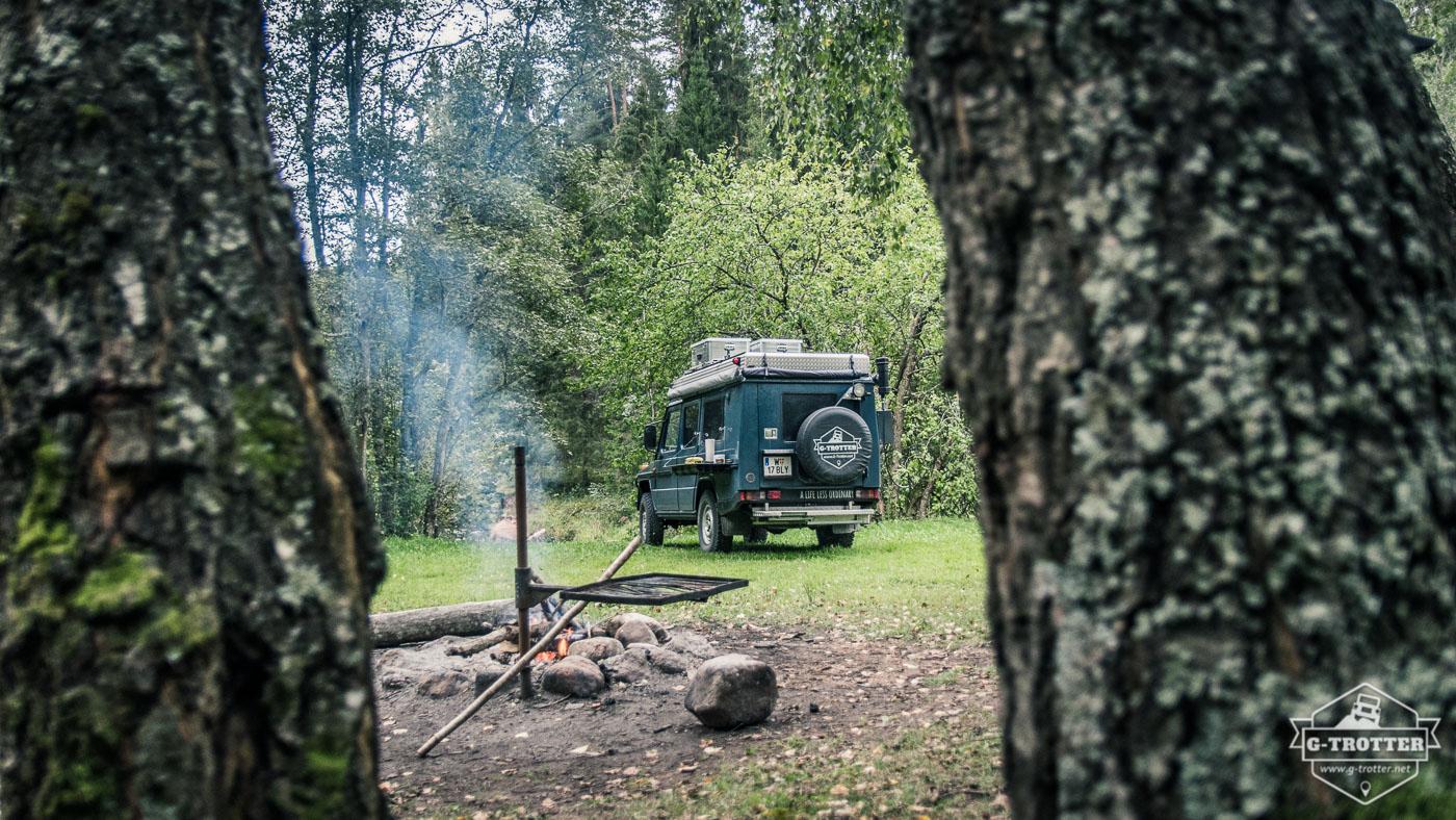 Unser Stellplatz im Gauja Nationalpark, Lagerfeuer inklusive.