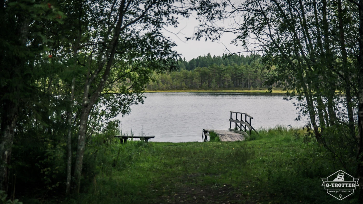 Ein weiterer Stellplatz direkt an einem See.