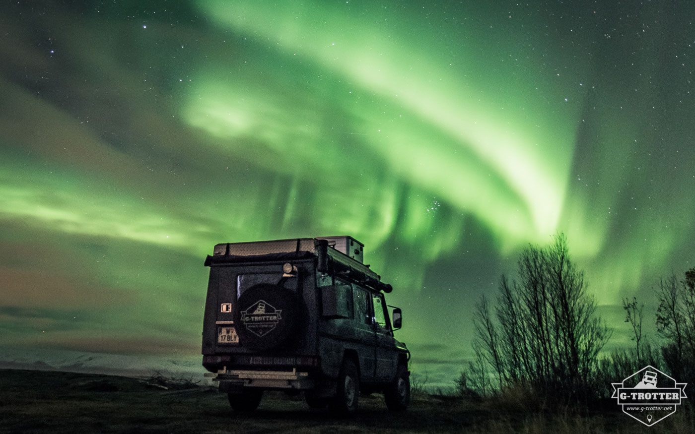 Nordlichter am Himmel über Mo i Rana. 