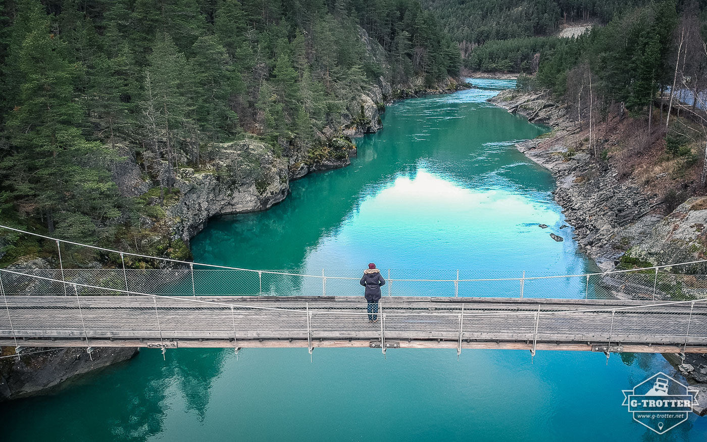 Über die Farbe so mancher Flüsse in Norwegen kann man nur staunen. 