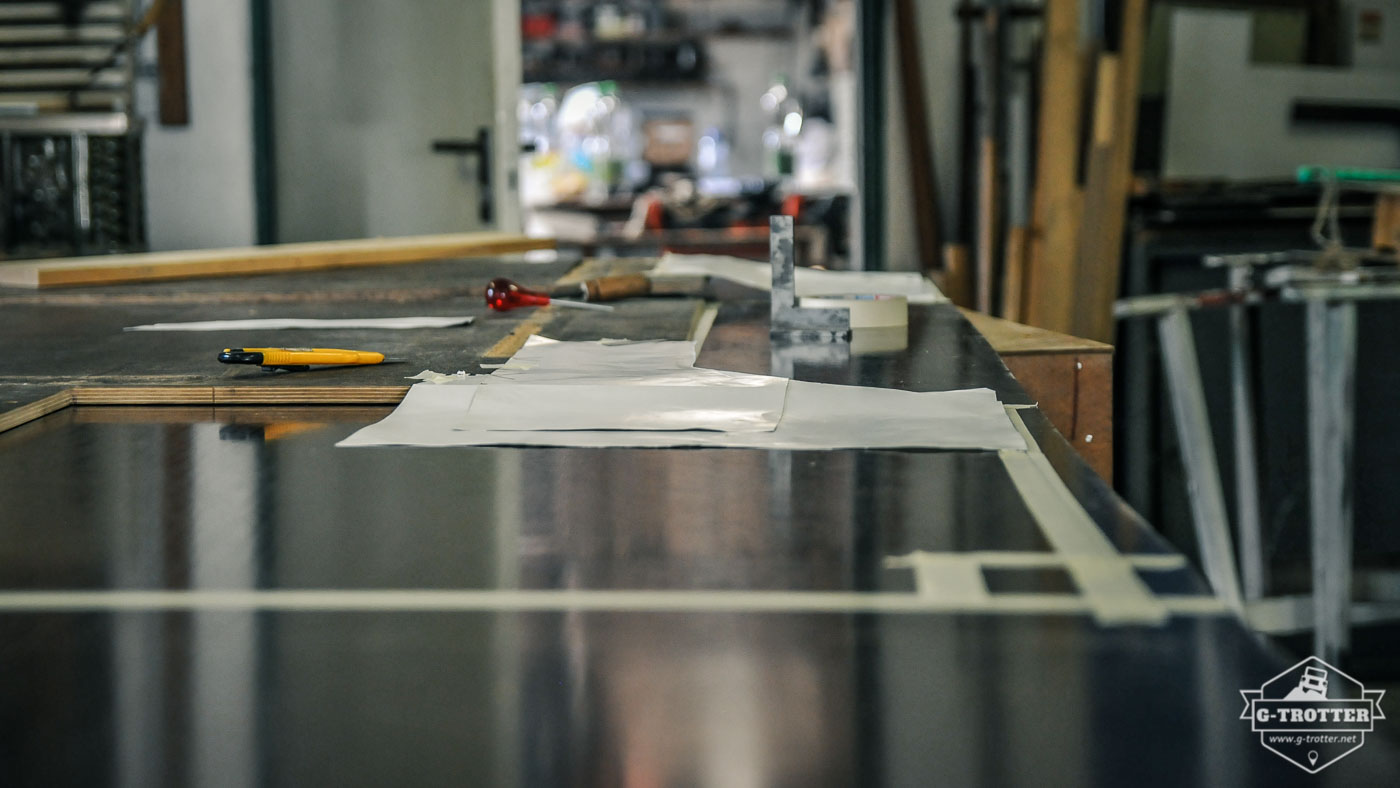 The old floor plate was useful as template when doing the cut outs for the wheel arches on the new plate. 