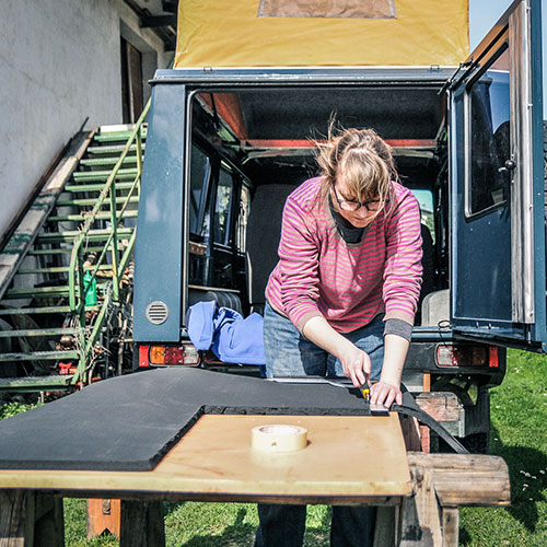 Cutting and glueing - insulation and paneling